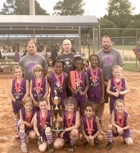 In front, from left: Kate Poitevent, Brooklyn Wade, Emma Thompson, Elana Sheffield and Natalie Moore. Second row: Madison Deese, Mackenzie Antis, Z’Riah Solomon, Aurie Harris, Adreona Christmas and Josey Stephens. In back, coaches Devaughn Thompson, Brad Moore and Brooks Wade.