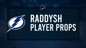Darren Raddysh Player Prop Bets for the Lightning vs. Canadiens Game - February 9
